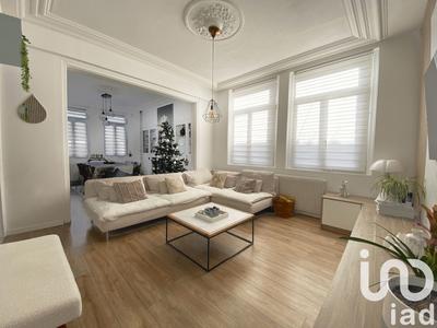 Maison - 187 m² - 9 pièces