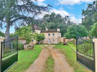 Maison - 123 m² - 6 pièces