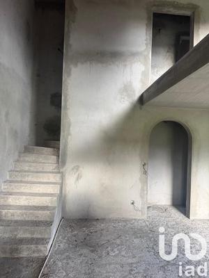 Maison - 231 m² - 8 pièces