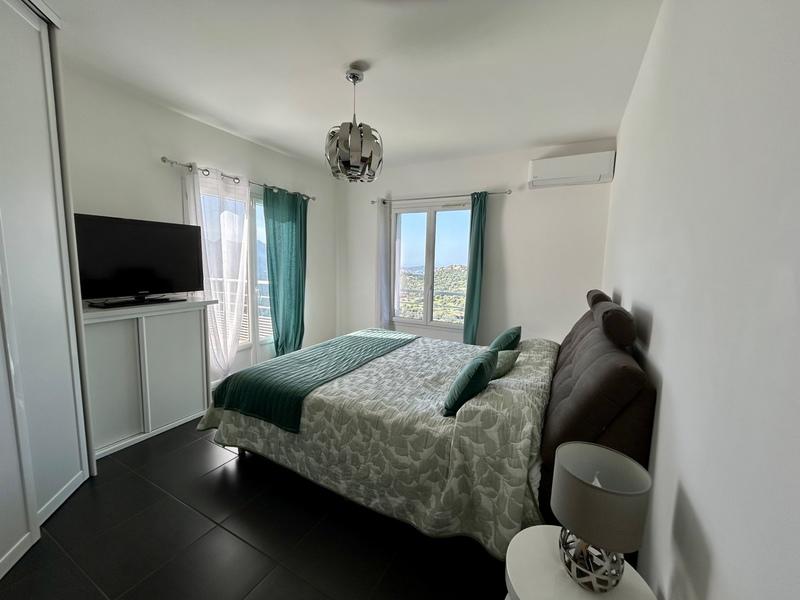 Villa - 217 m² - 5 pièces