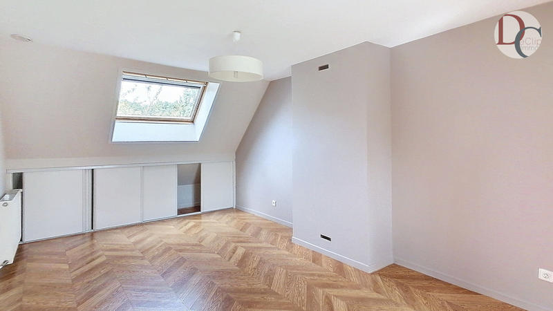 Maison - 160 m² - 7 pièces