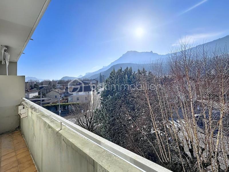 Appartement - 63 m² - 4 pièces