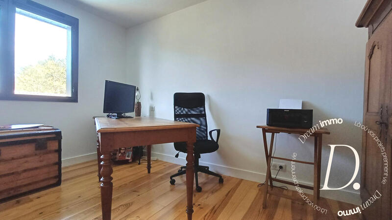 Villa - 310 m² - 10 pièces