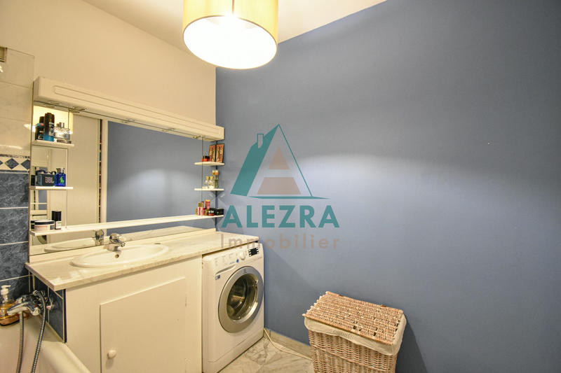 Appartement - 86 m² - 4 pièces