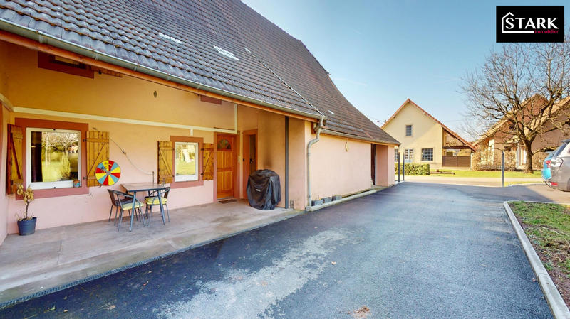 Maison - 138 m² - 6 pièces