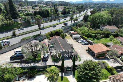 Local commercial - 100 m²