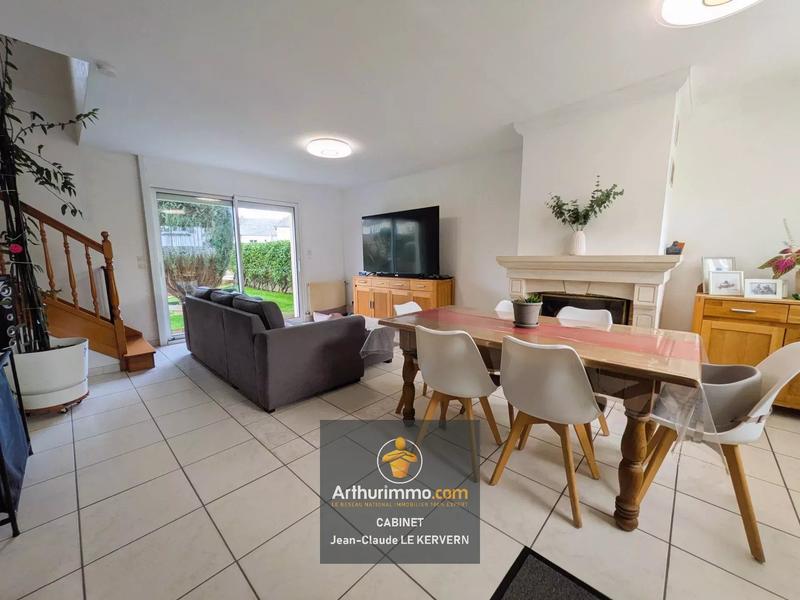 Maison - 99 m² - 5 pièces