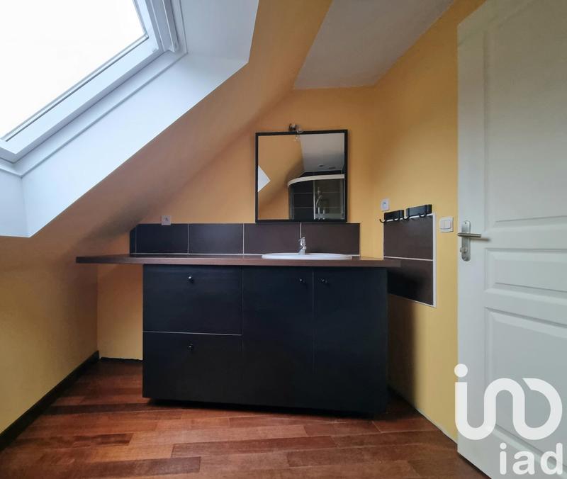 Maison - 147 m² - 9 pièces