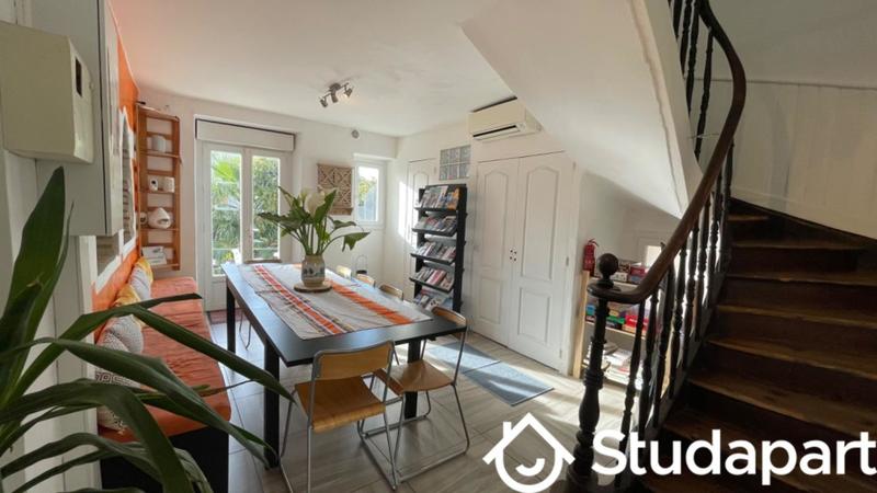 Chambre - 12 m² - 1 pièce