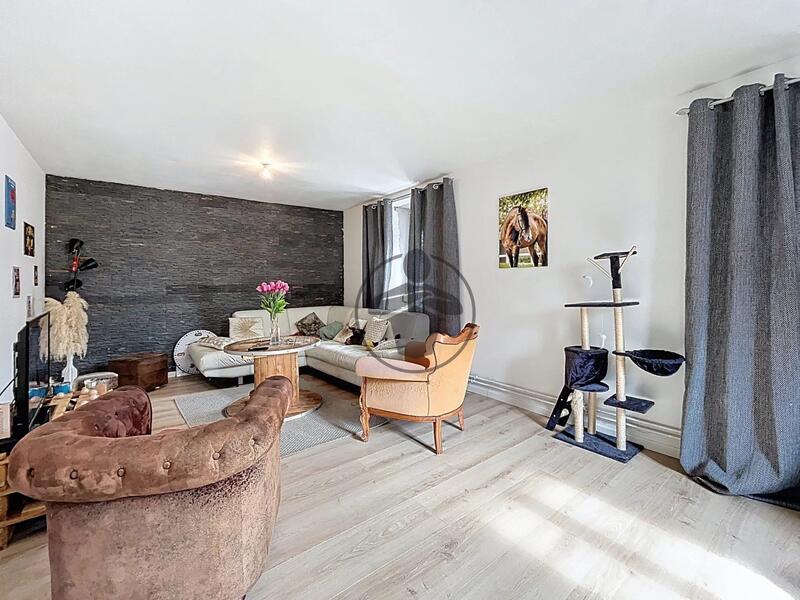 Maison - 95 m² - 4 pièces