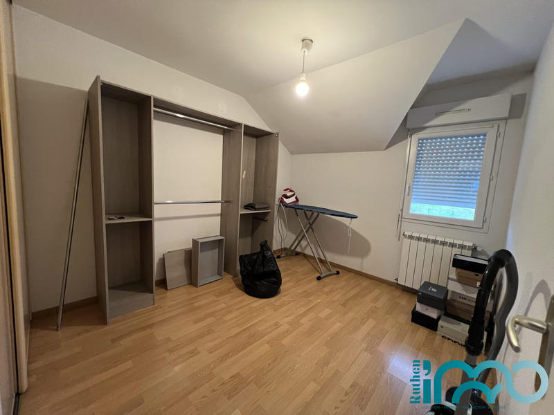 Maison - 104 m² - 5 pièces