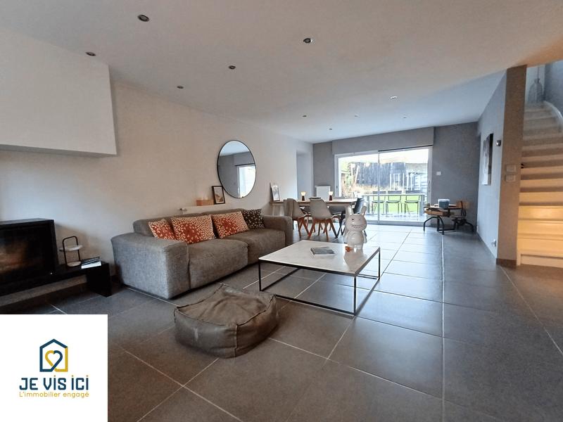 Maison - 98 m² - 4 pièces