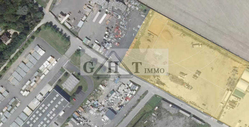 Terrain - 10 000 m²