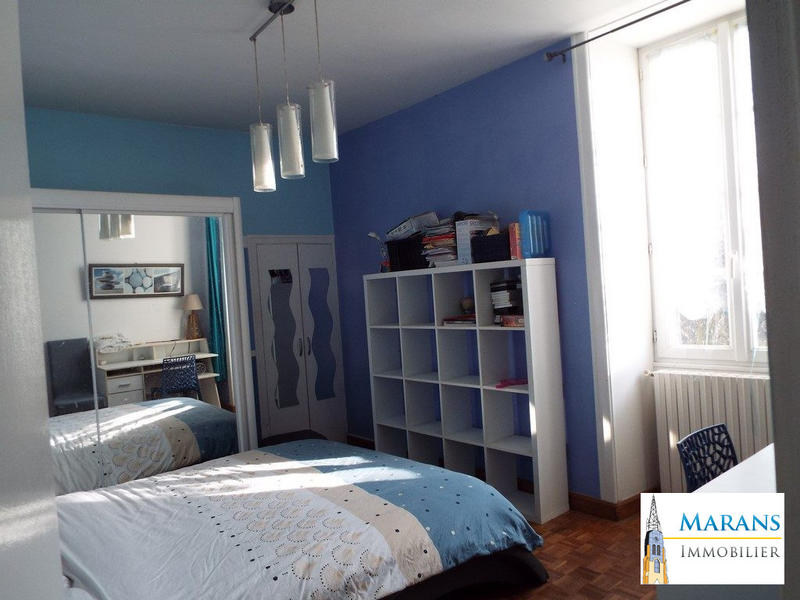 Maison - 215 m² - 5 pièces