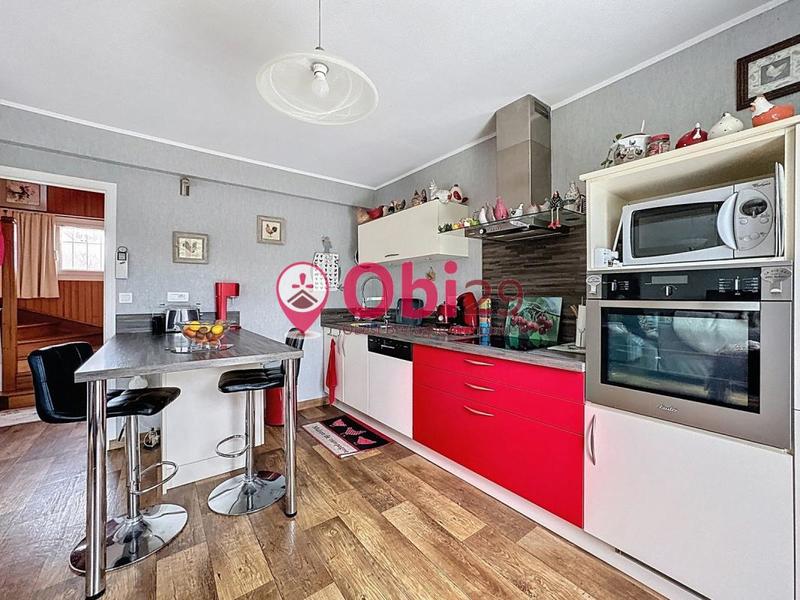 Maison - 92 m² - 5 pièces