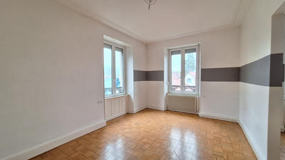 Appartement - 131 m² - 6 pièces