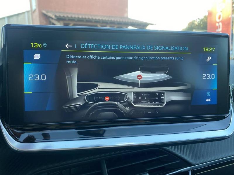 Peugeot E-208 II 136 Electrique Gt