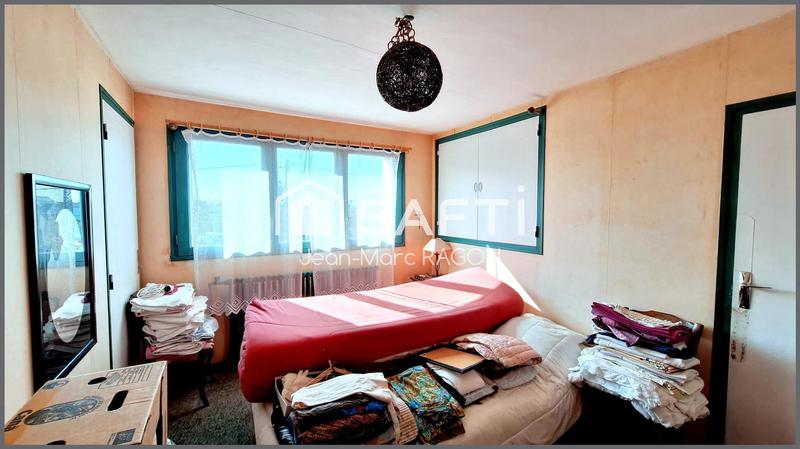 Maison - 99 m² - 6 pièces