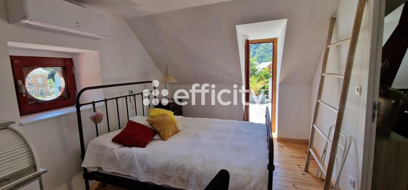 Appartement - 150 m² - 4 pièces