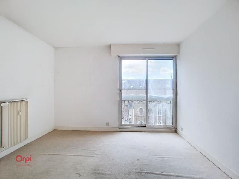Appartement - 98 m² - 5 pièces