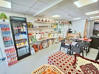 Local commercial - 95 m² - 6 pièces