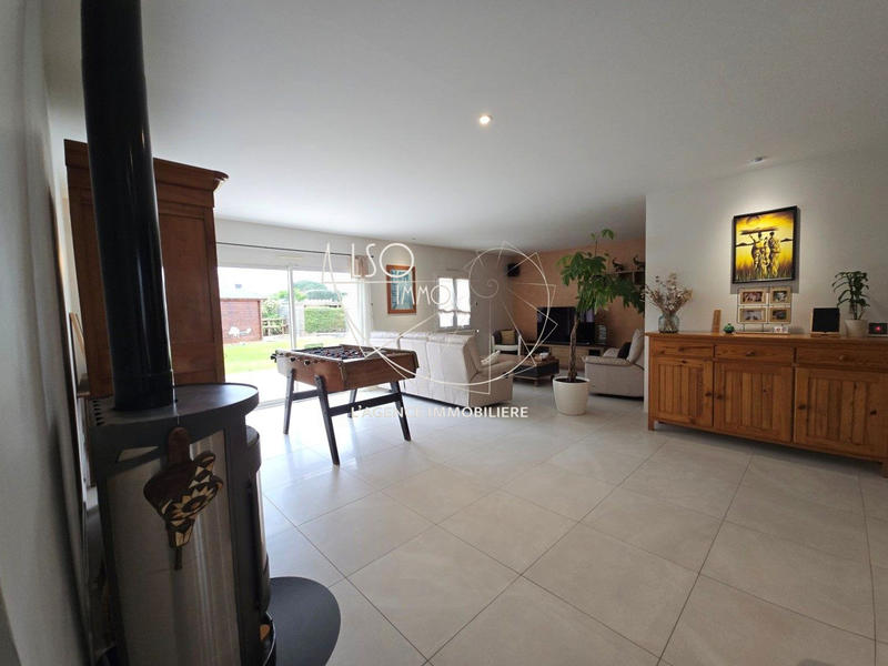 Maison - 121 m² - 5 pièces