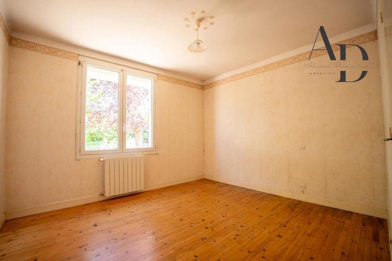 Maison - 110 m² - 4 pièces