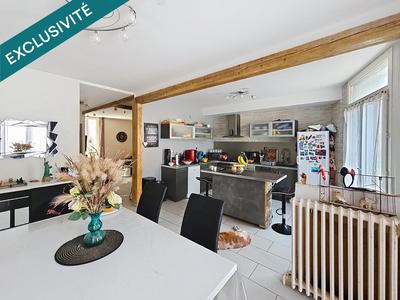 Maison de village - 112 m² - 6 pièces