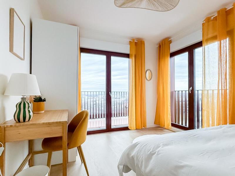 Chambre - 10 m² - 1 pièce