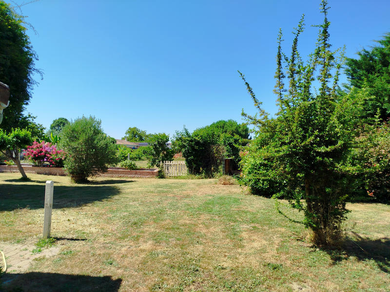 Maison - 215 m² - 6 pièces