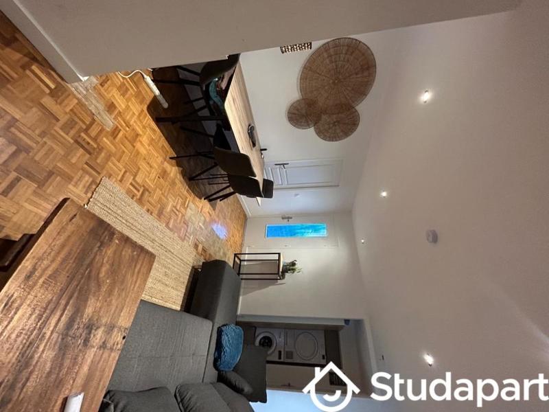 Chambre - 20 m² - 1 pièce