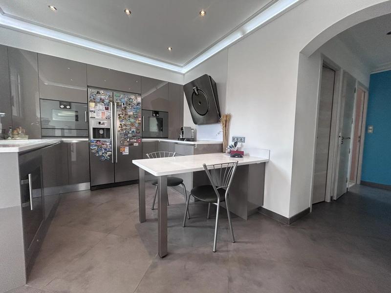 Viager - Maison - 90 m² - 4 pièces