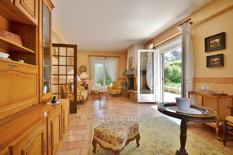 Villa - 151 m² - 6 pièces