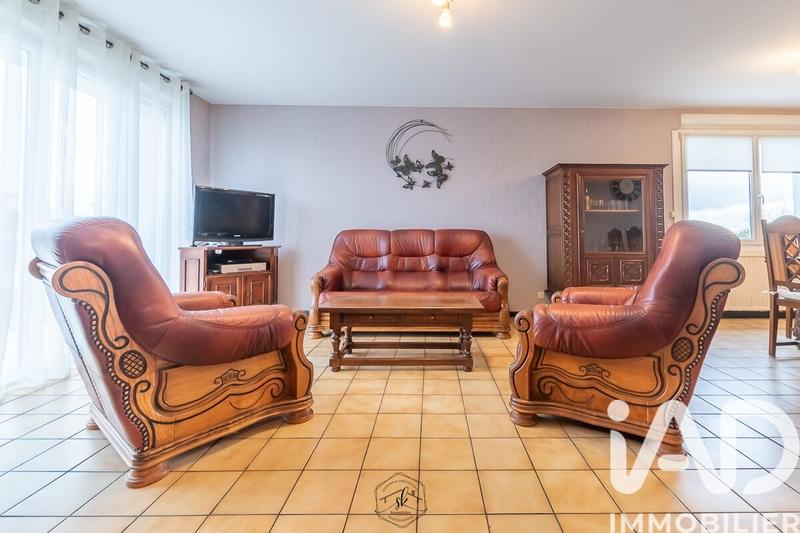 Maison - 97 m² - 5 pièces