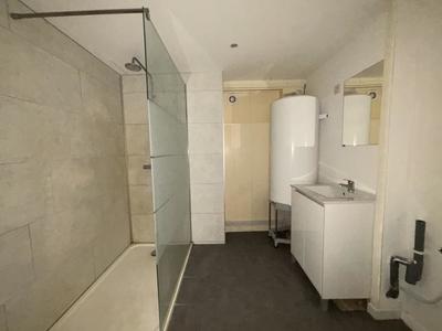 Appartement - 79 m² - 3 pièces