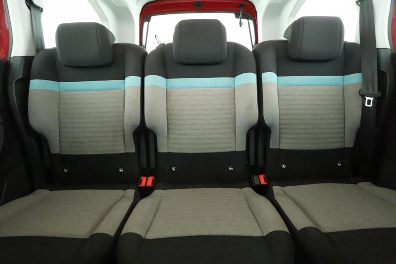 Citroën Berlingo Multispace Taille Xl 1.5 Blue-HDi Feel Bv6 131 ch