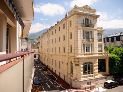 Appartement - 76 m² - 4 pièces