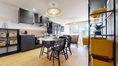 Appartement - 89 m² - 6 pièces