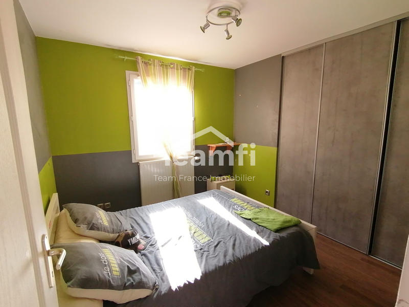 Maison - 88 m² - 6 pièces