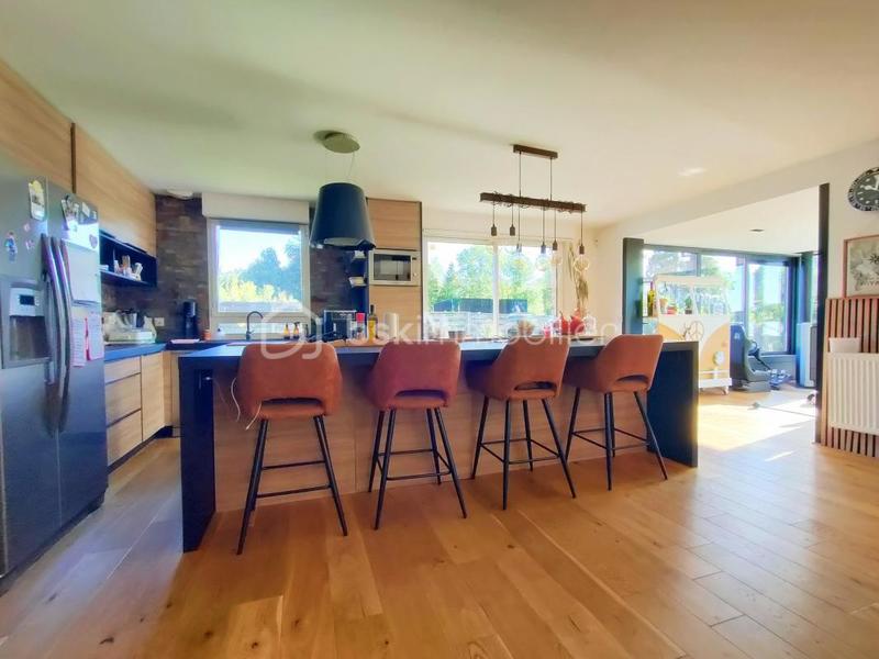 Maison - 130 m² - 5 pièces