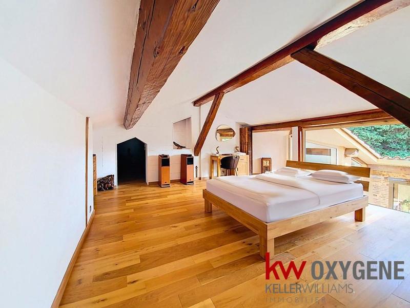 Duplex - 188 m² - 6 pièces