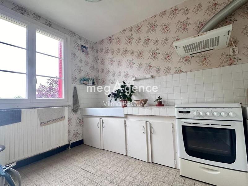 Maison - 137 m² - 8 pièces