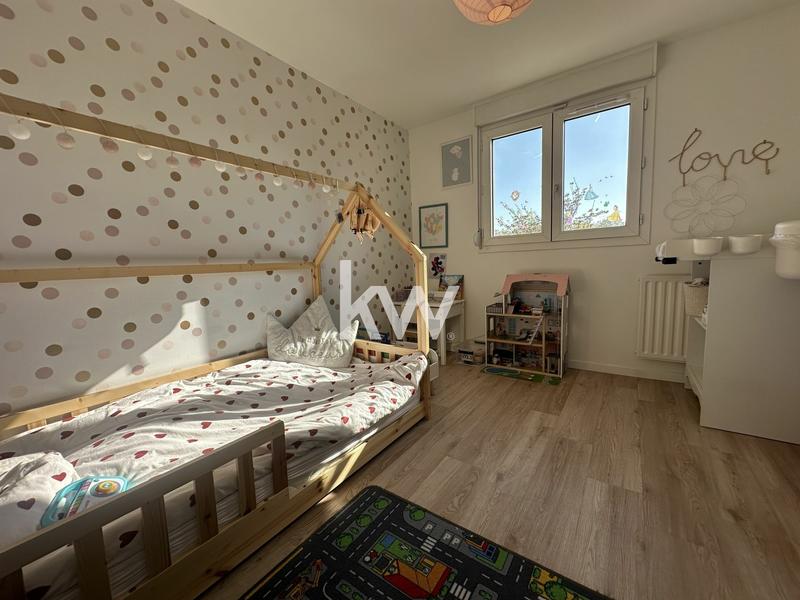 Maison - 86 m² - 5 pièces