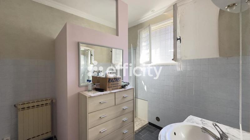 Maison - 100 m² - 6 pièces