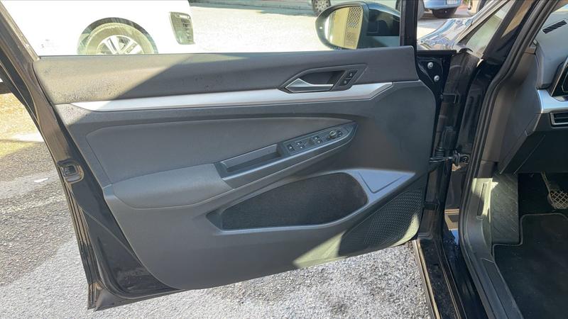 Volkswagen Golf VIII 1.5 Tsi Evo 150 Life