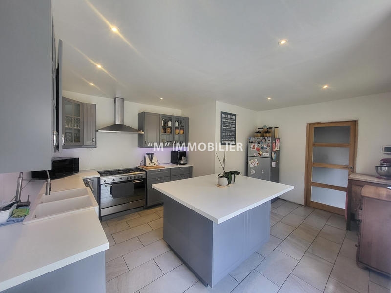 Maison - 107 m² - 4 pièces
