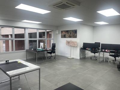 Bureau - 126 m² - 4 pièces