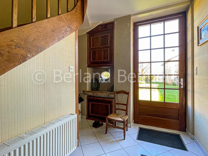 Maison de bourg - 207 m² - 8 pièces