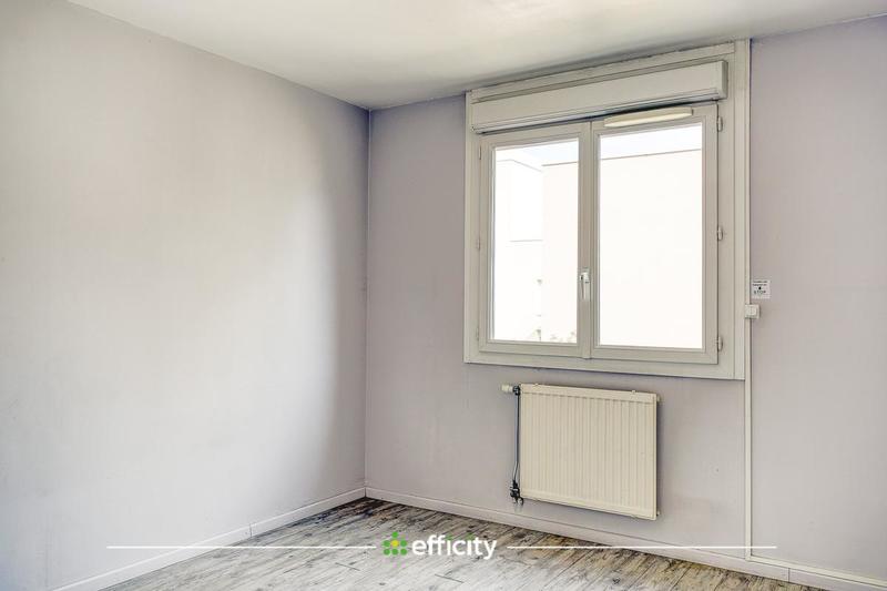 Appartement - 93 m² - 4 pièces