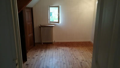 Maison - 94 m² - 4 pièces